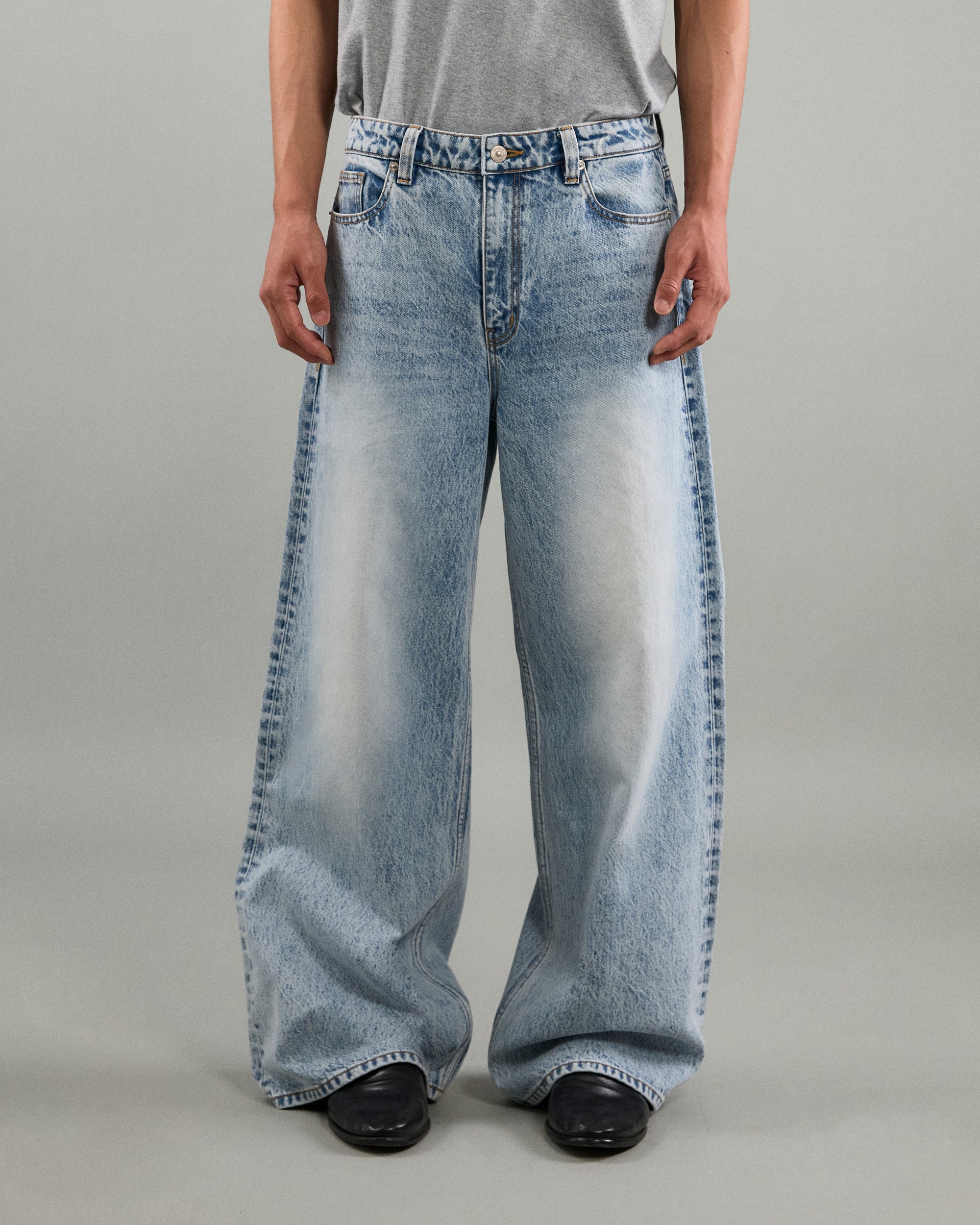 AMR DE SAISON - AMR 90s Baggy Jeans in Acid Wash
