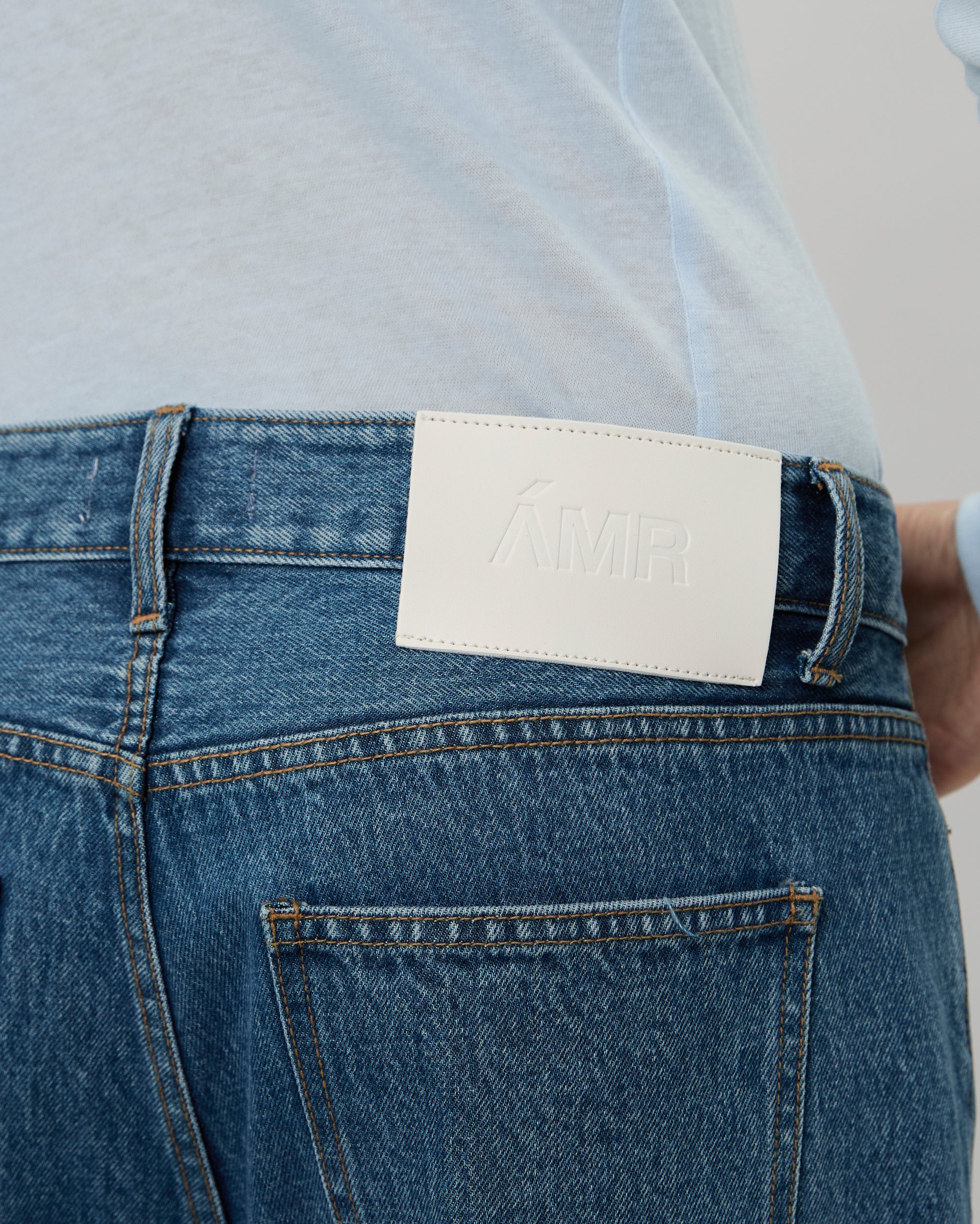 New Urban Drop - 90s Baggy Jeans in Medium Blue Wash