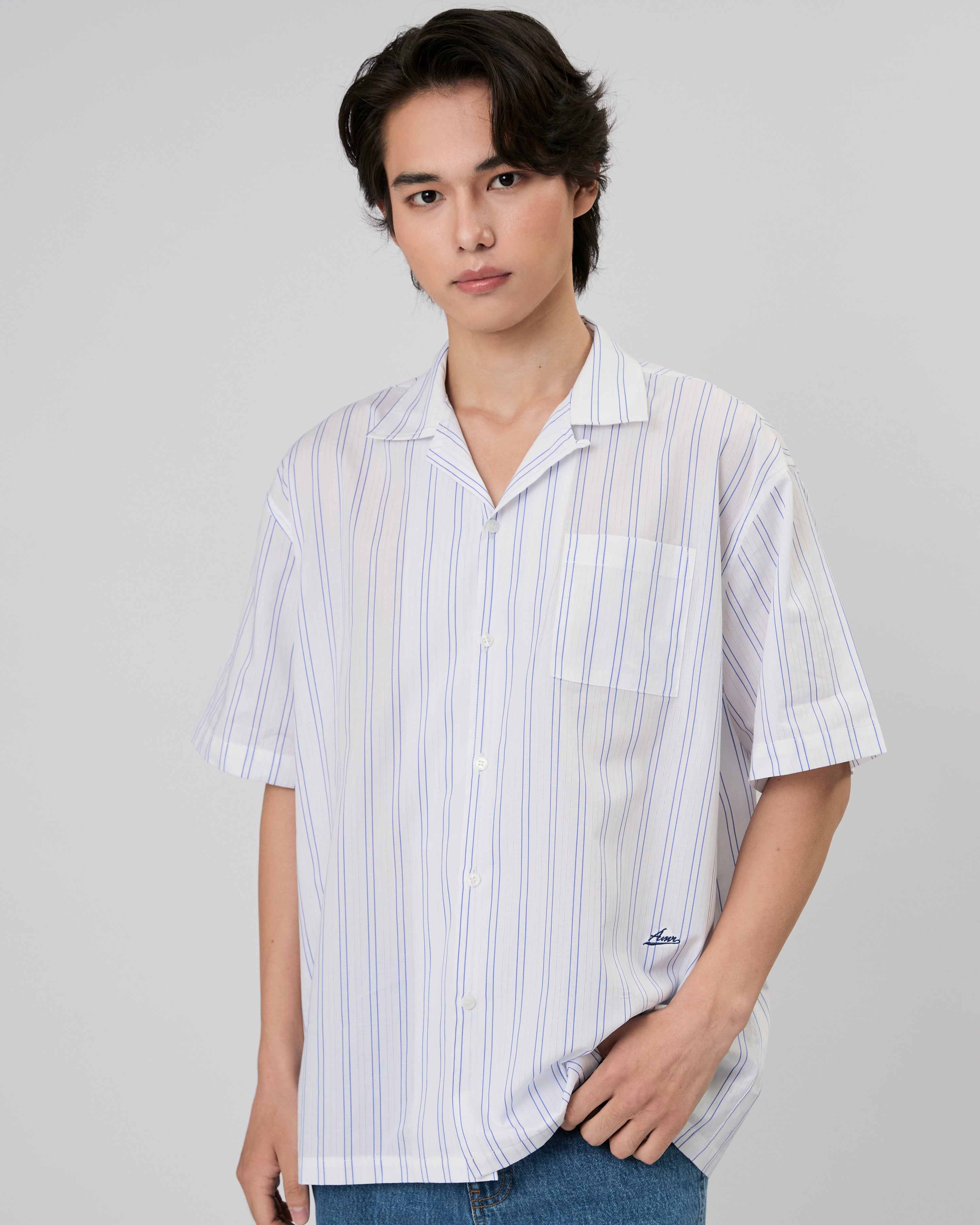 New Urban Drop - Box Short Sleeve Shirt in White Blue Stripe