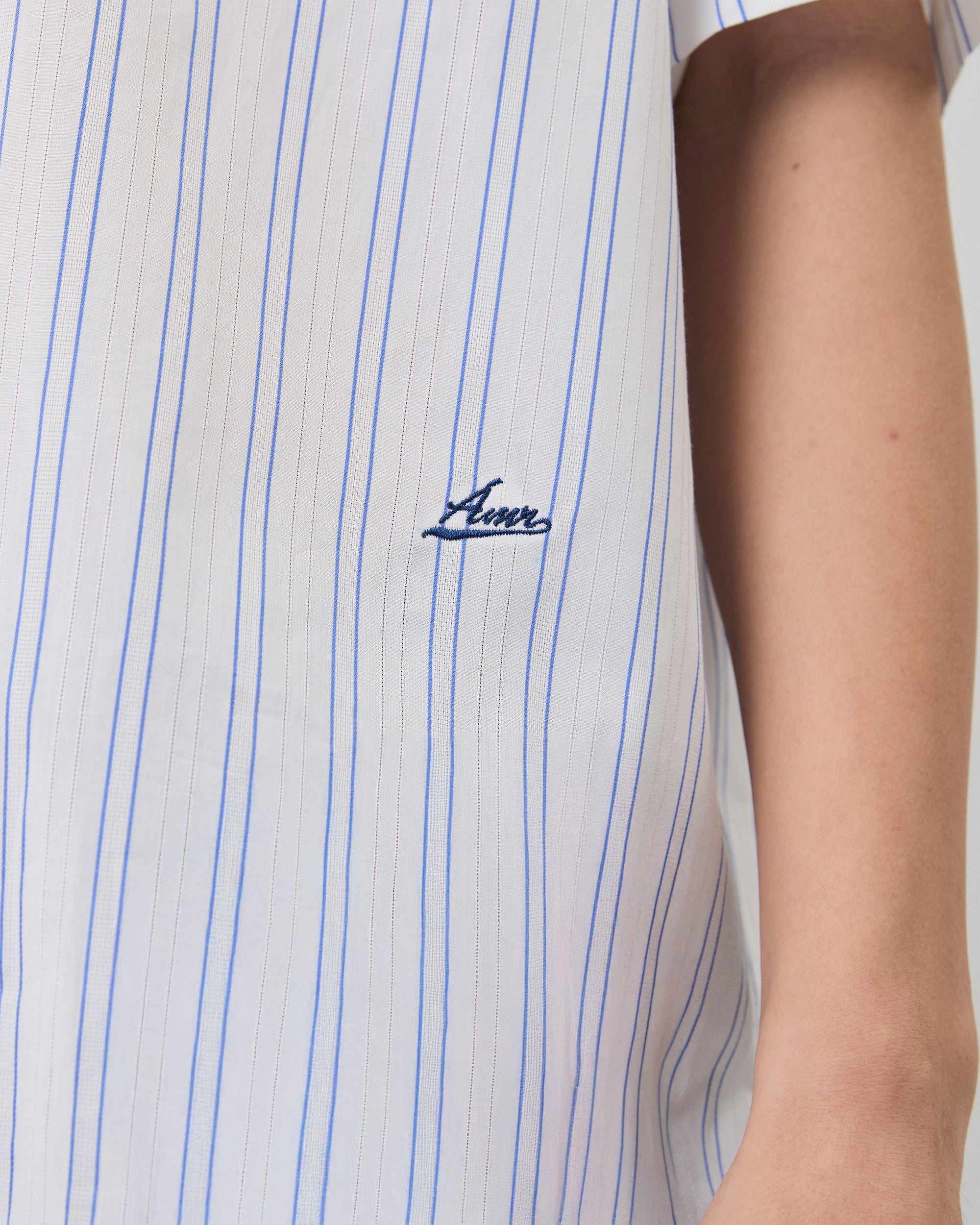 New Urban Drop - Box Short Sleeve Shirt in White Blue Stripe