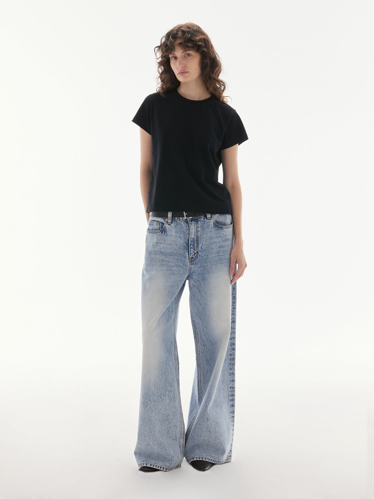 Wardrobe III - AMR Cotton Organic Slimfit T-Shirt in Black