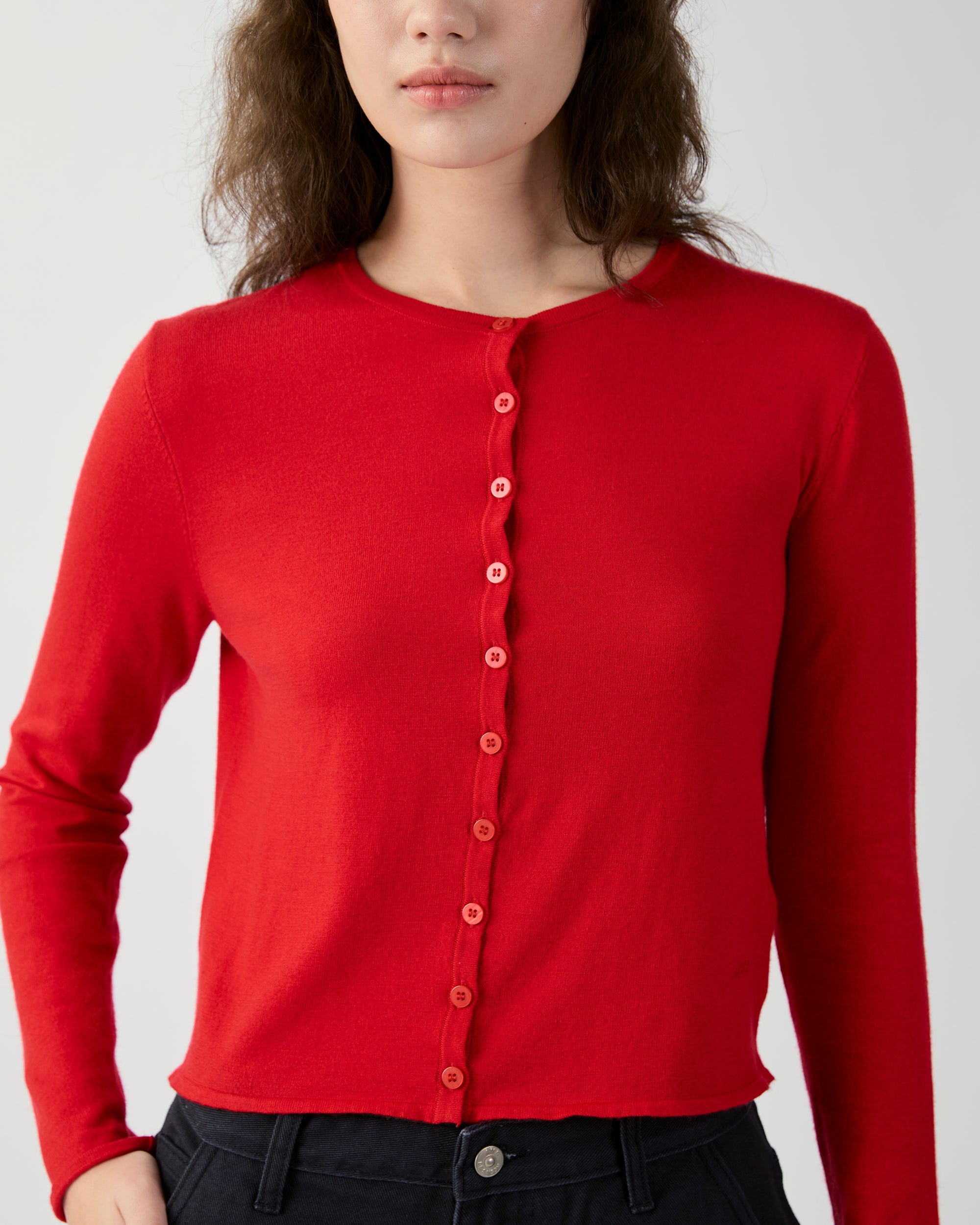 En Couleurs - Essential Cashmere Cardigan in Red