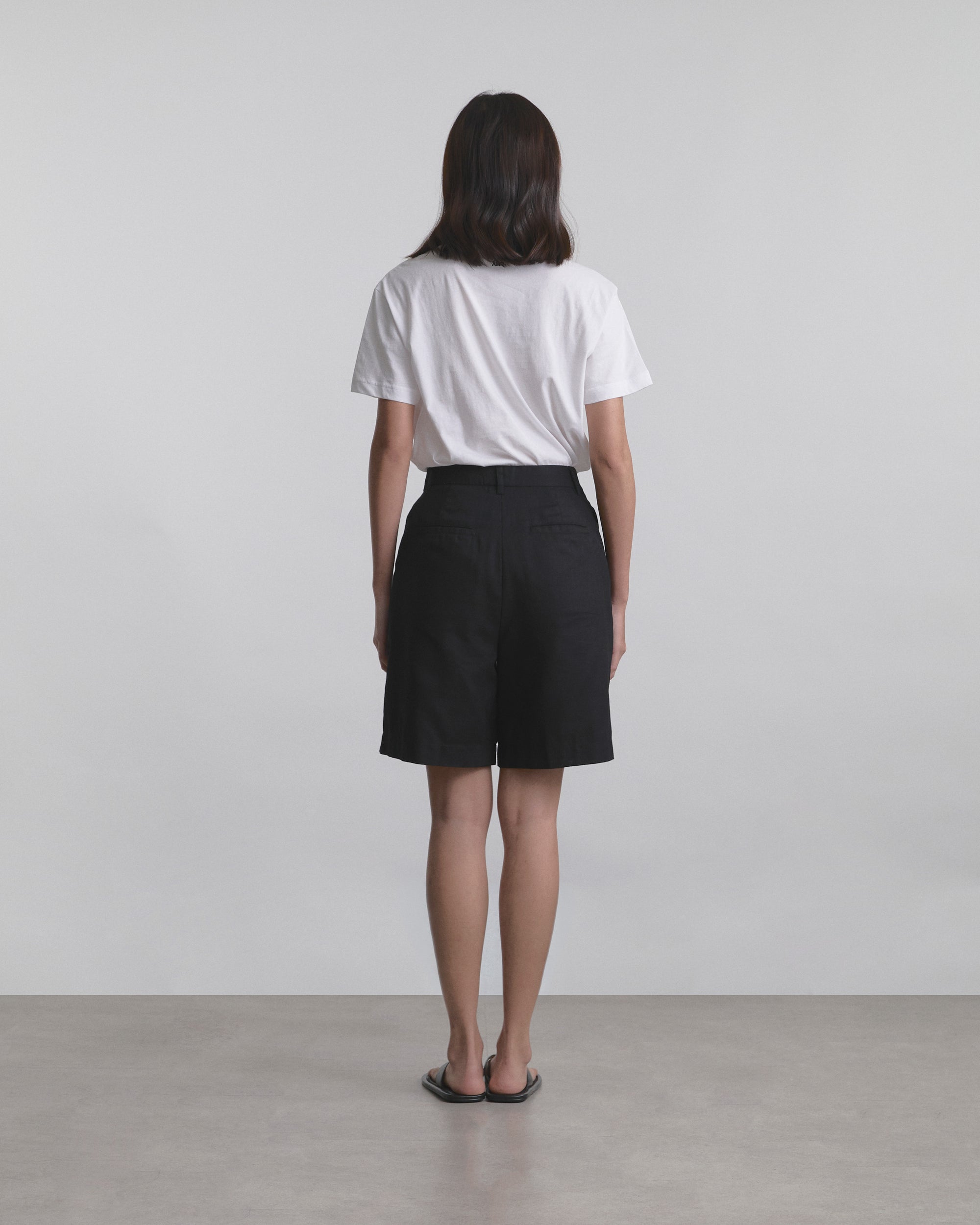 Wardrobe I - AMR Cotton Organic Regular T-Shirt in White