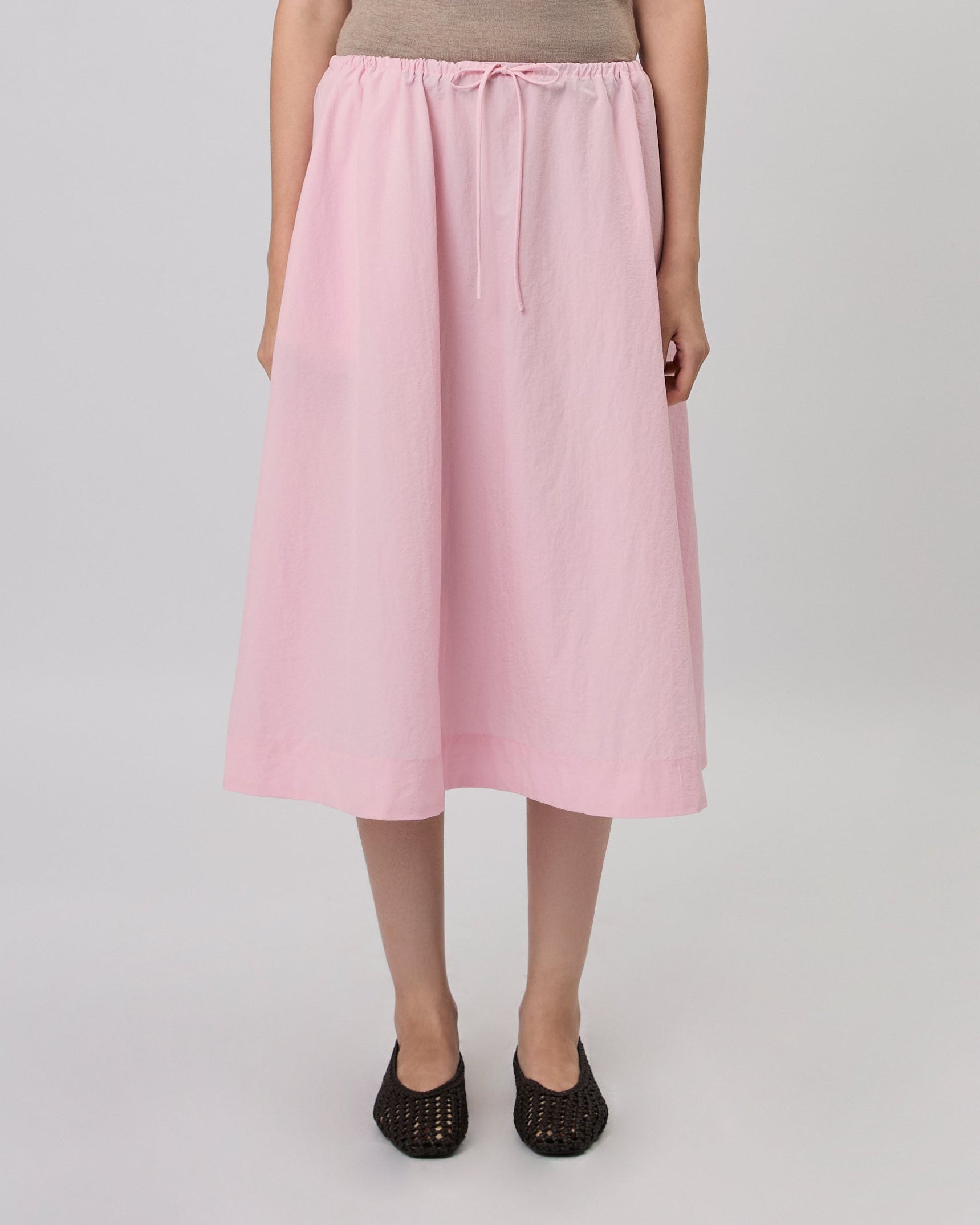 New Urban Drop - Drawstring Waist Midi Skirt in Pink