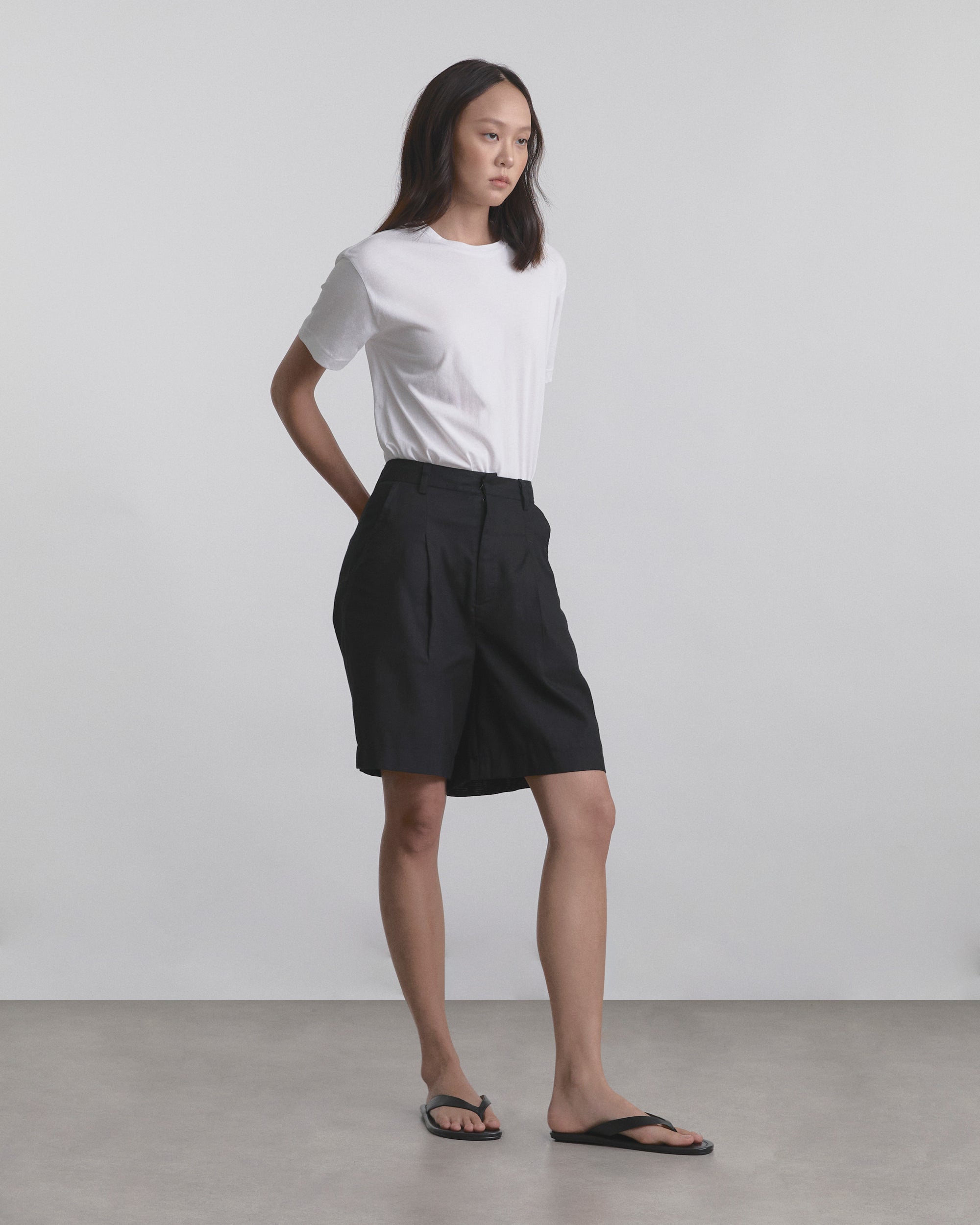 Wardrobe I - AMR Cotton Organic Regular T-Shirt in White