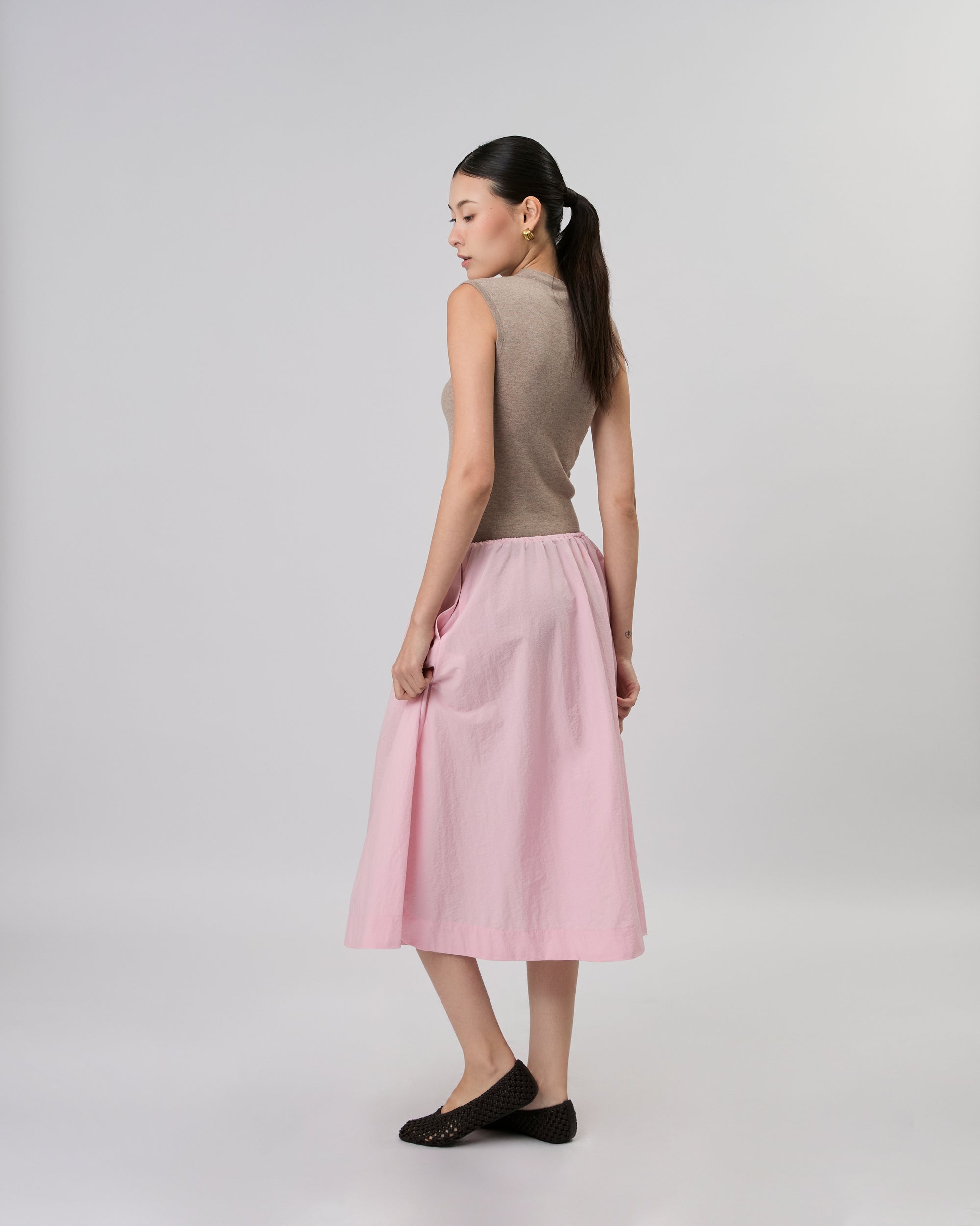 New Urban Drop - Drawstring Waist Midi Skirt in Pink