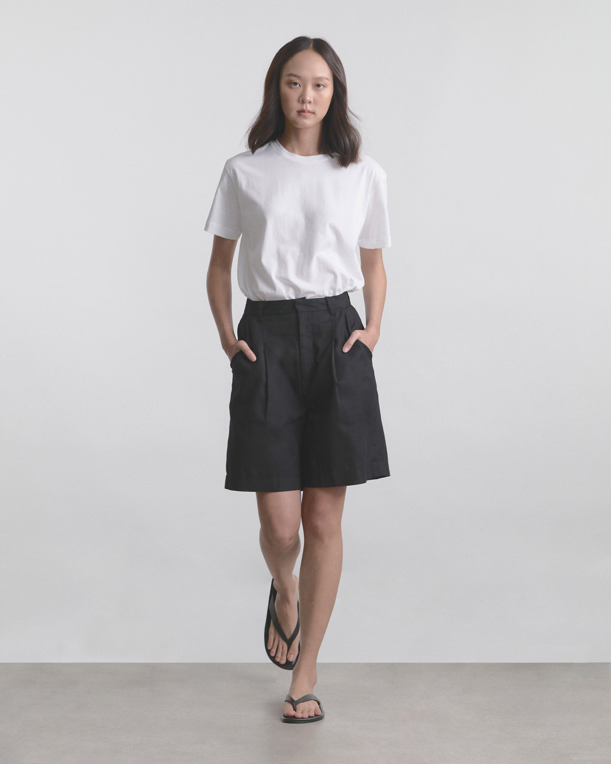 Wardrobe I - AMR Cotton Organic Regular T-Shirt in White
