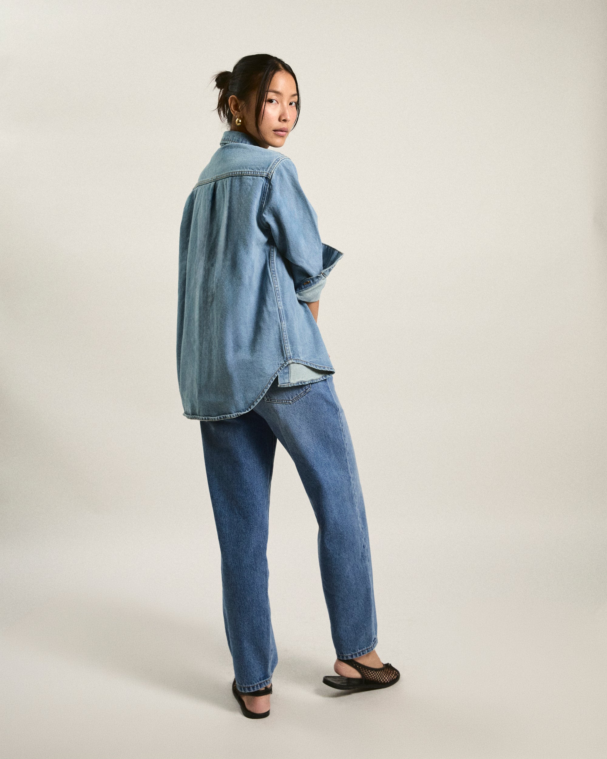 AMR DE SAISON - Essential Regular Fit Shirt in Light Denim