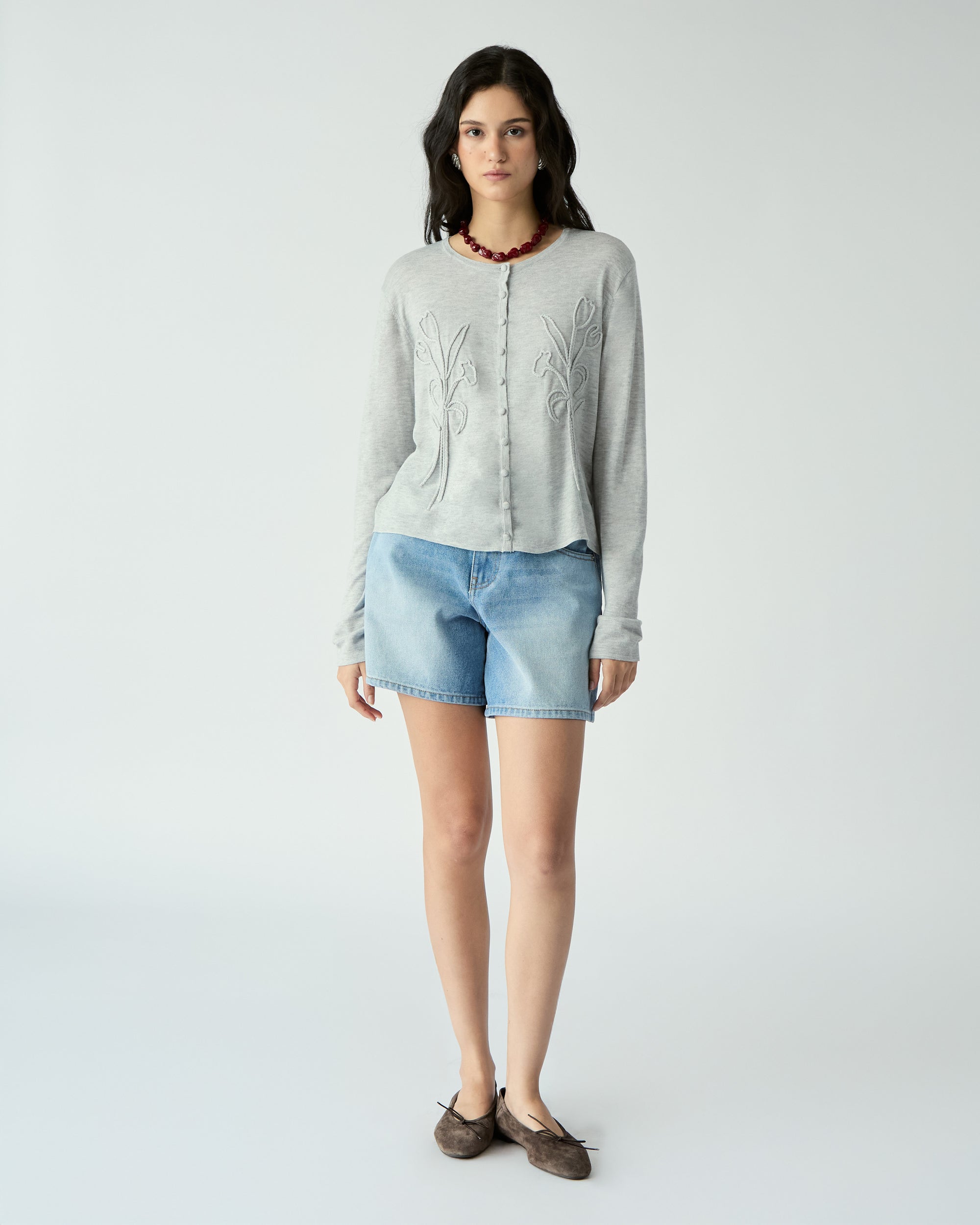 Fleurs et Printemps - Mid-Rise Denim Shorts in Light Blue Vintage Wash