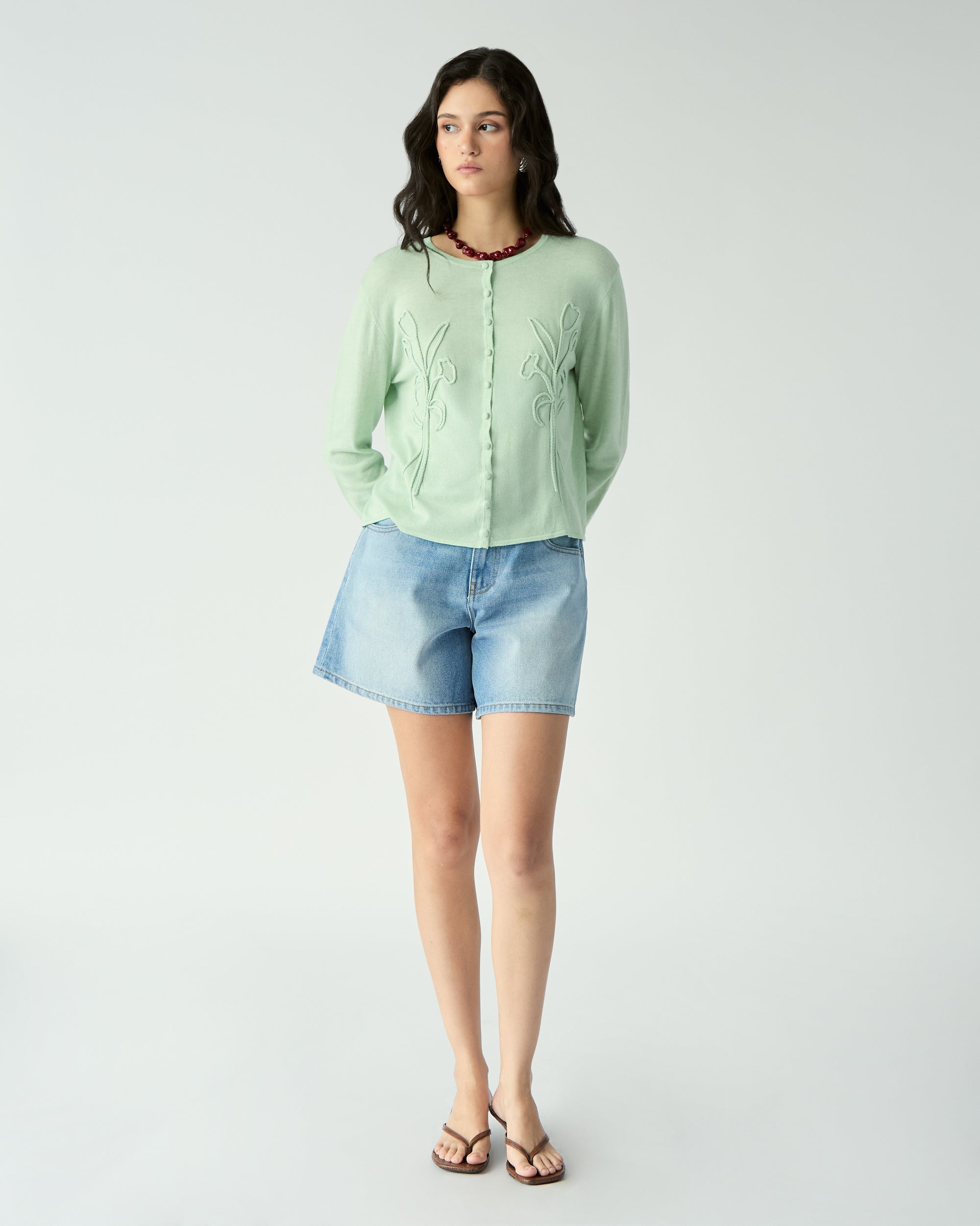 Le soleil d'ete - AMR Embroidered Floral Cardigan in Light Green