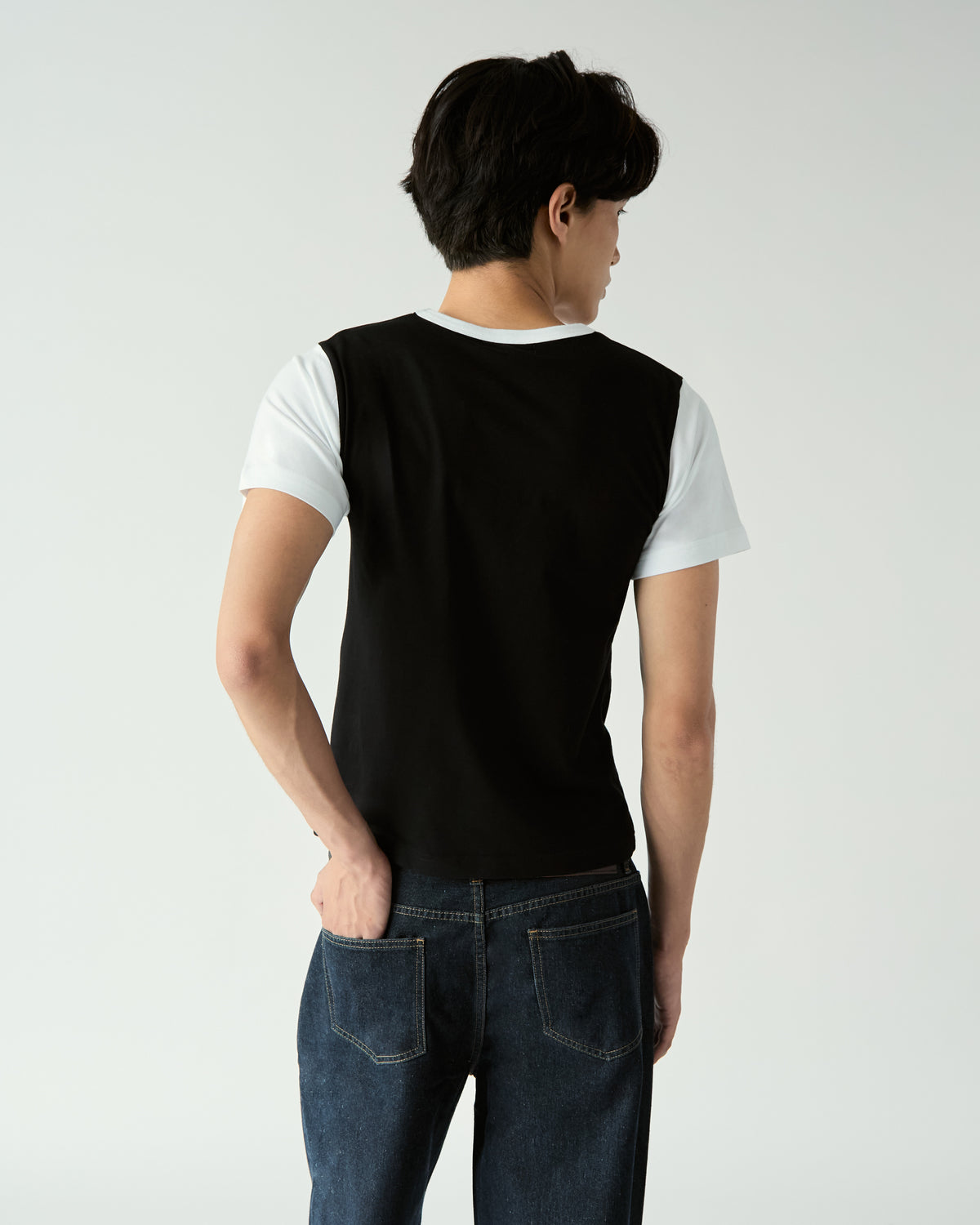 Decouvrir - AMR Slim Fit T-Shirt in Black White Contrast