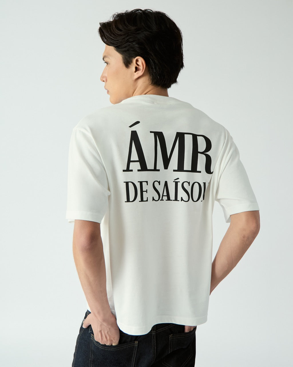 Le soleil d'été - AMR DE SAISON Logo T-Shirt in White