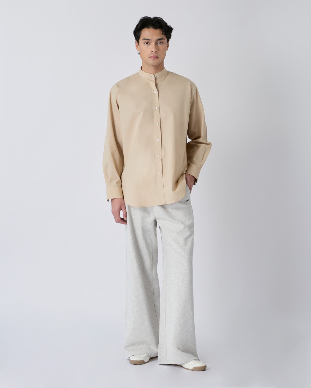 Découvrir - Monk Collar Cotton Shirt in Beige