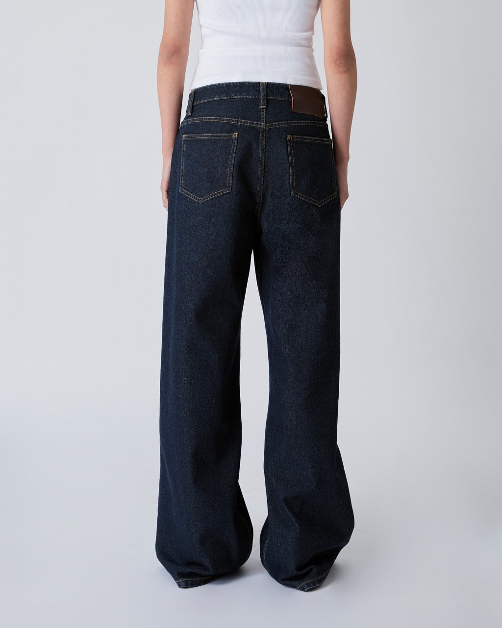 Decouvrir - 90s Baggy Jeans in Raw Denim
