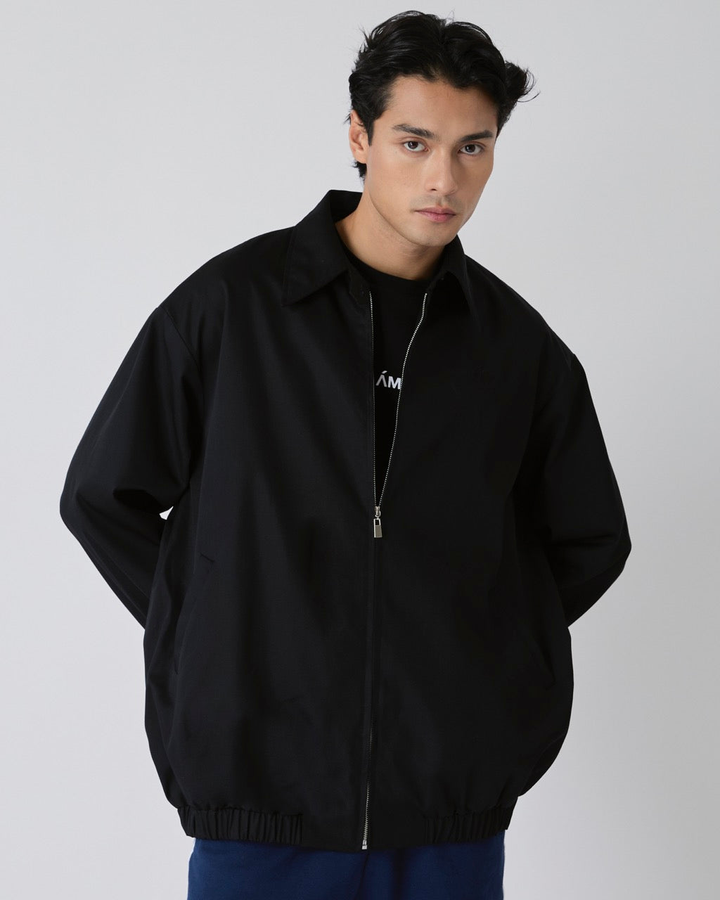 Découvrir - Cotton Bomber Jacket in Black